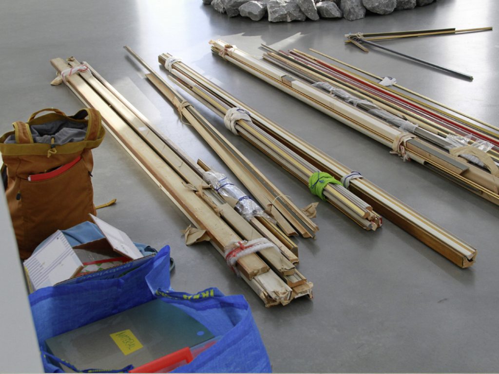 <p>Rauminstallation
Kunstraum Bürkle Freiburg 2018
Aufbau
</p>